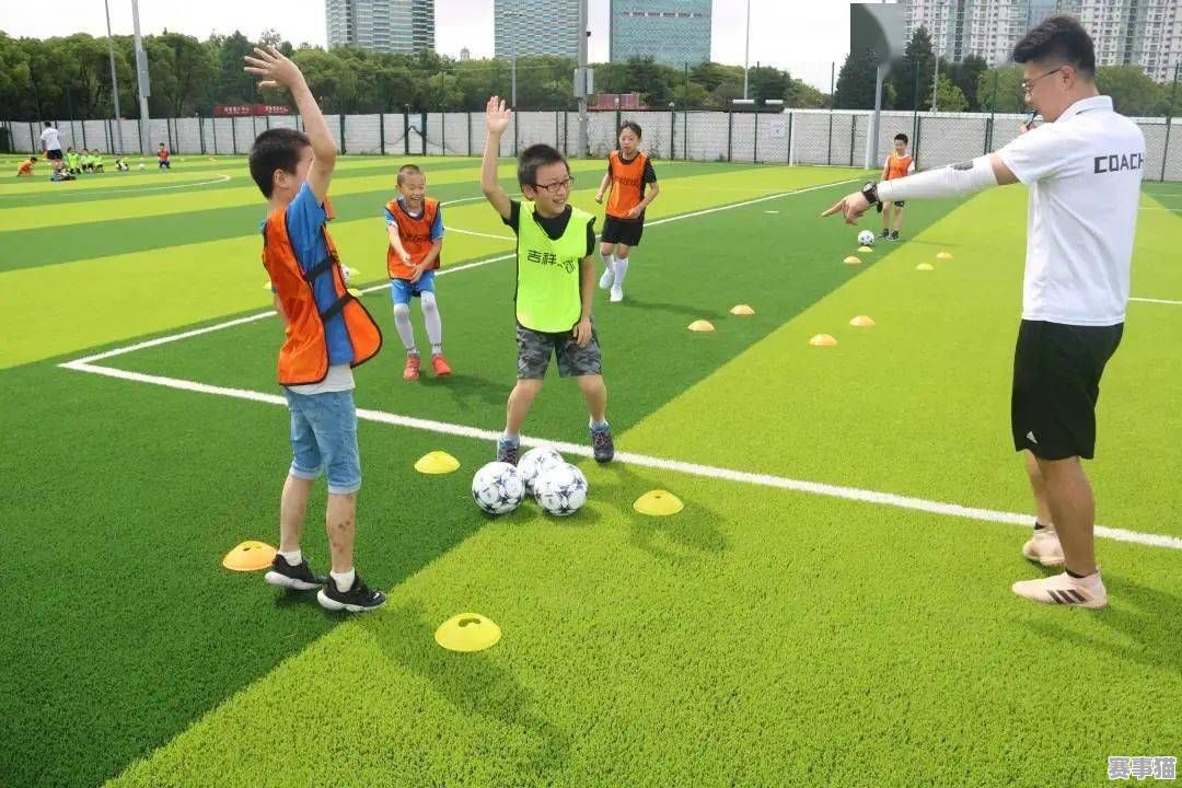 我能去外面踢足球吗？探寻户外活动的乐趣